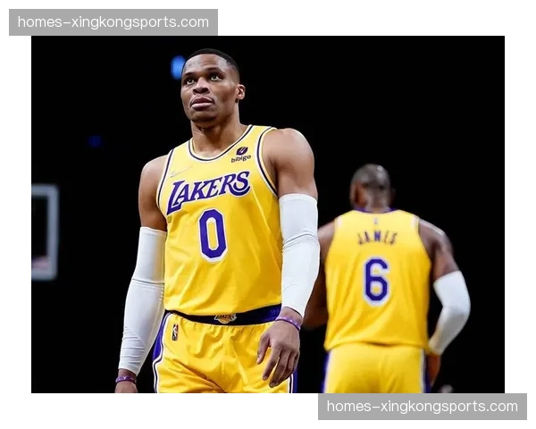 国安贝尼恩科洛洛未知伤情 锋线外援状态成谜影响进攻效率